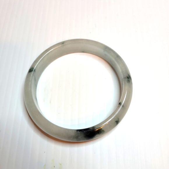 Jewelry - Vintage natural  stone round bangle bracelet